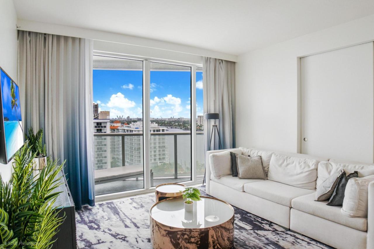 Luxury Corner 1 Bedroom W Residence With Fantastic Intercoastal Views, Pool & Hot Tub Fort Lauderdale Eksteriør billede